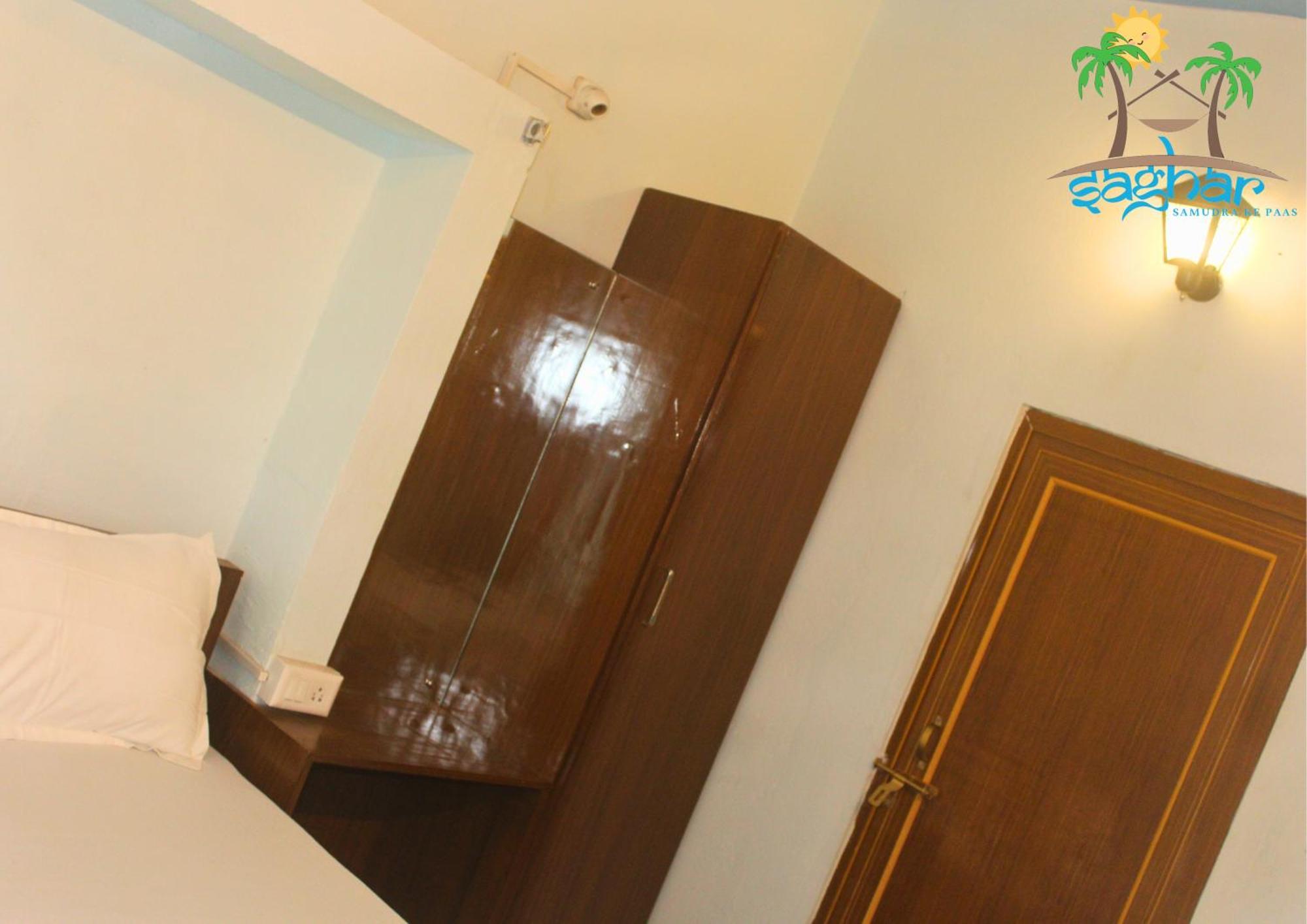 Saghar House Hotel Visákhapatnam Kültér fotó